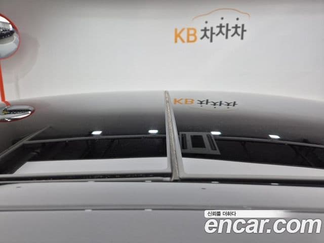 Mercedes-Benz S-Class 2021 — Photo 12/20
