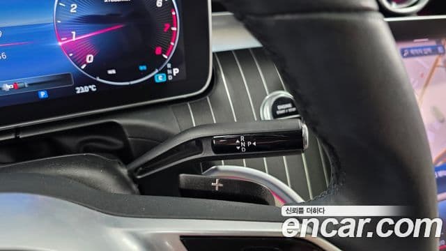 Mercedes-Benz C-Class 2023 — ფოტო 9/20