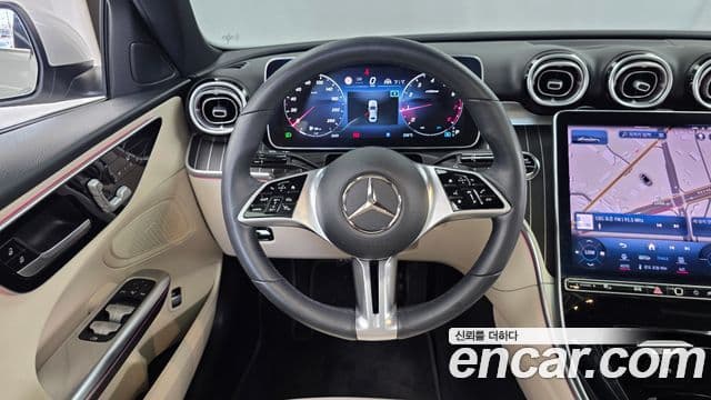 Mercedes-Benz C-Class 2023 — ფოტო 13/20