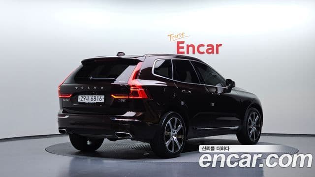 Volvo XC60 2019 — Şəkil 2/20