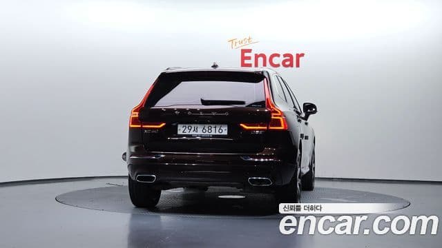 Volvo XC60 2019 — Şəkil 4/20