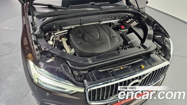 Volvo XC60 2019 — Şəkil 6/20