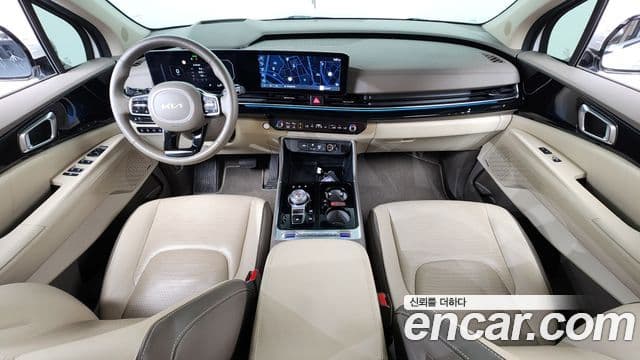 Kia Carnival 2024 — ფოტო 7/20