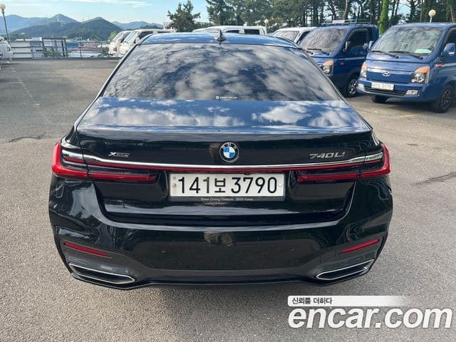 BMW 7 Series 2019 — Şəkil 4/20