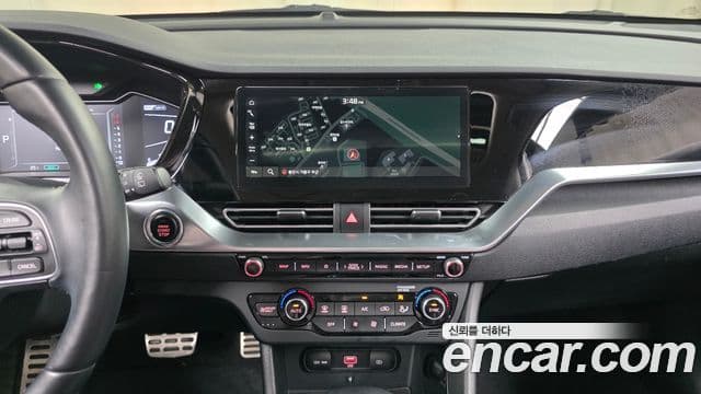 Kia Niro 2020 — Şəkil 13/20