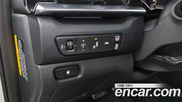 Kia Niro 2020 — Şəkil 18/20