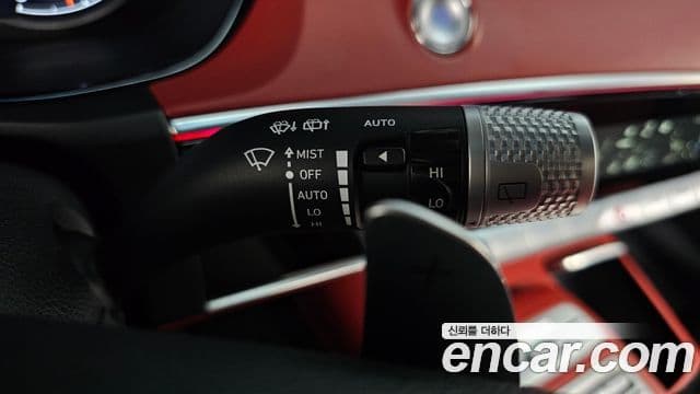 Genesis GV70 2022 — Şəkil 8/33