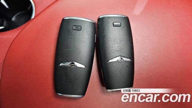Genesis GV70 2022 — Şəkil 16/33