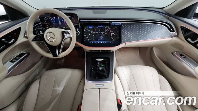 Mercedes-Benz E-Class 2024 — Фото 7/20