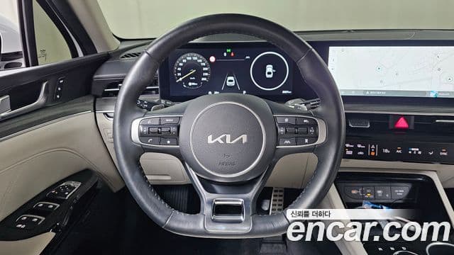 Kia K5 2024 — Şəkil 13/20