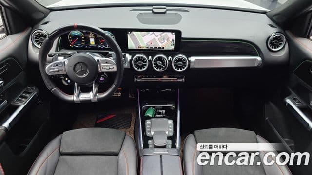 Mercedes-Benz GLB-Class 2023 — ფოტო 15/20