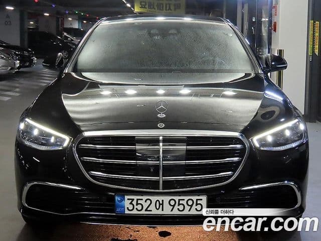 Mercedes-Benz S-Class 2021 — Photo 13/20