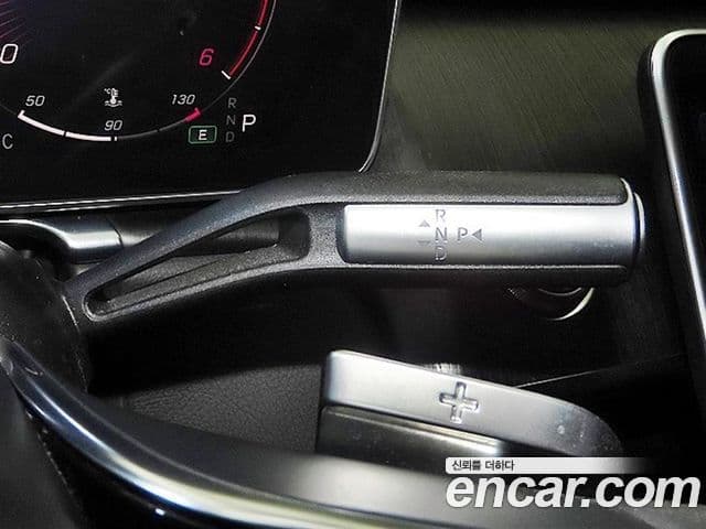 Mercedes-Benz S-Class 2021 — Photo 10/20