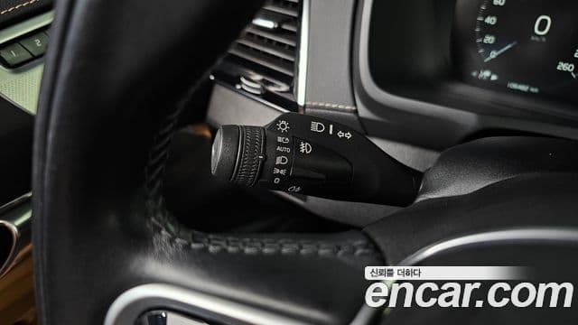 Volvo XC90 2021 — Şəkil 15/20