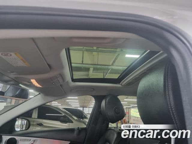 Mercedes-Benz C-Class 2018 — ფოტო 16/19