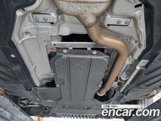 Mercedes-Benz C-Class 2018 — ფოტო 18/19