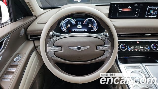 Genesis GV80 2020 — ფოტო 13/20