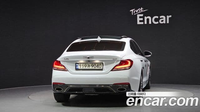 Genesis G70 2018 — ფოტო 4/20