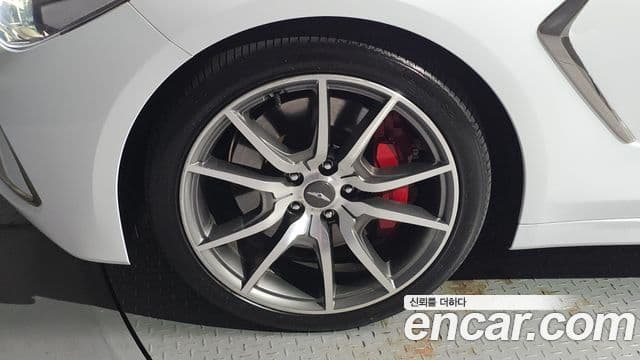 Genesis G70 2018 — ფოტო 5/20