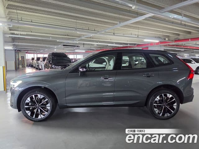 Volvo XC60 2026 — Şəkil 3/11