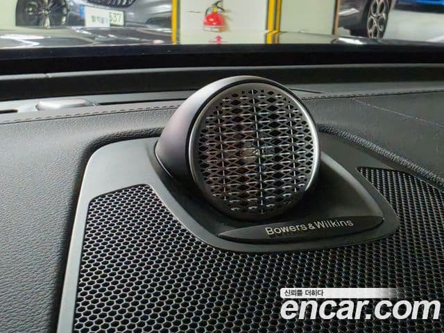 Volvo XC60 2026 — Şəkil 9/11