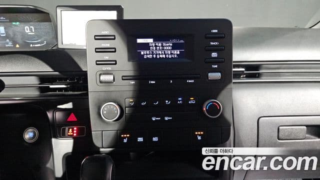 Hyundai Staria 2022 — Фото 14/20