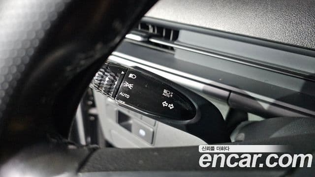 Hyundai Staria 2022 — Фото 15/20