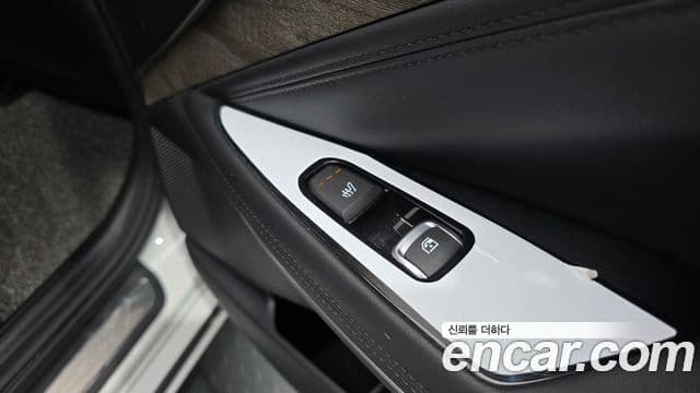 Kia K8 2021 — ფოტო 19/20
