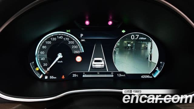 Genesis Electrified G80 2022 — Şəkil 8/20