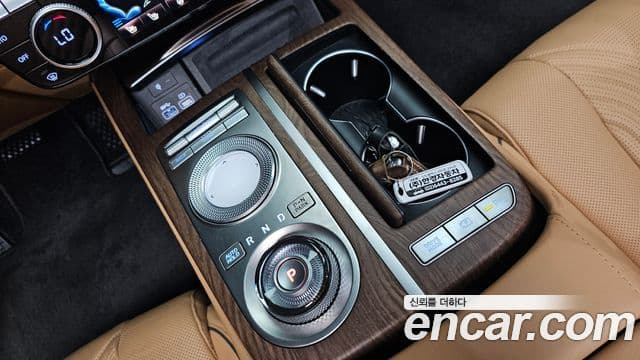 Genesis Electrified G80 2022 — Şəkil 9/20