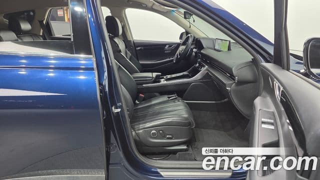 Genesis GV80 2020 — ფოტო 27/34