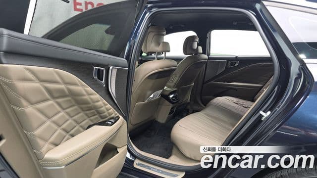 Kia K8 2022 — Şəkil 12/20