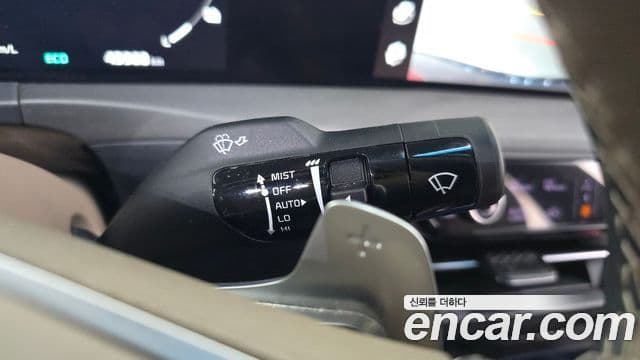 Kia K8 2022 — Şəkil 18/20