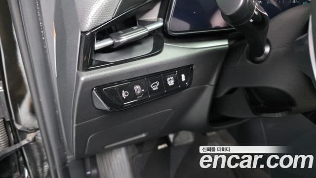 Kia Niro 2022 — Фото 17/20