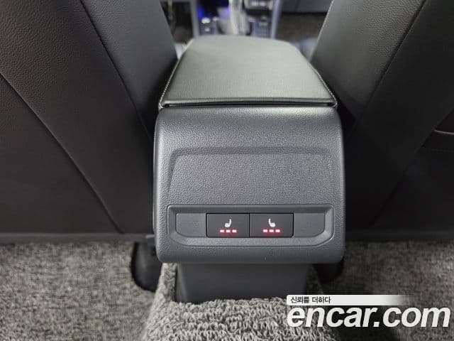 Volkswagen Jetta 2022 — ფოტო 14/20