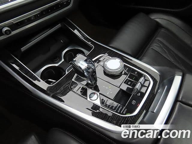 BMW X7 2020 — ფოტო 2/20