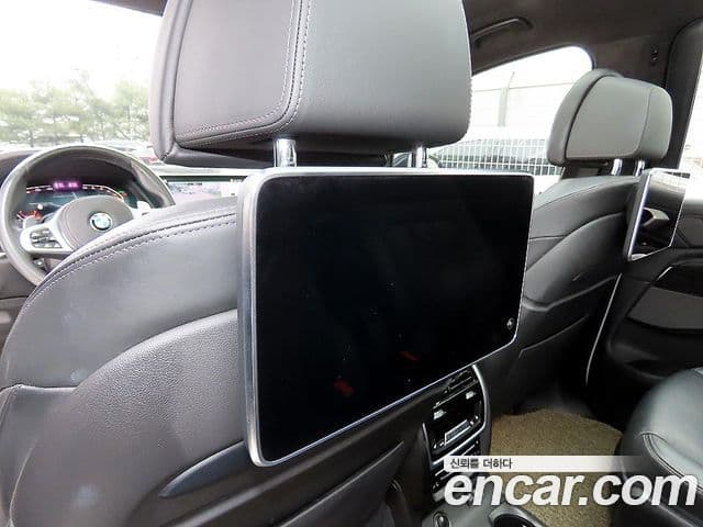 BMW X7 2020 — ფოტო 12/20