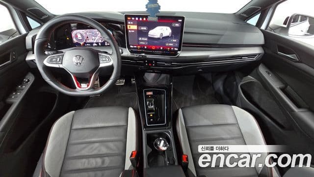Volkswagen Golf 2025 — ფოტო 7/20