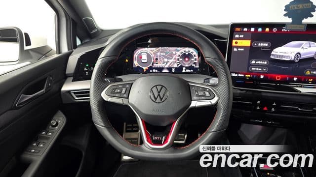 Volkswagen Golf 2025 — ფოტო 13/20