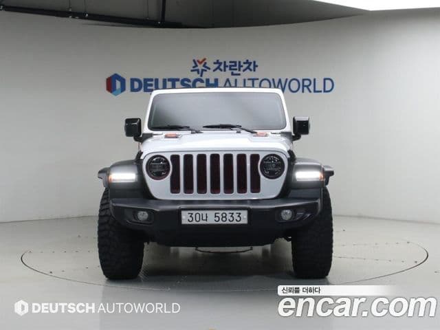Jeep Wrangler 2018 — Şəkil 2/20