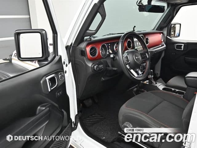 Jeep Wrangler 2018 — Şəkil 16/20