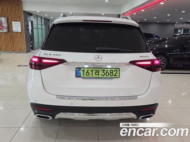 Mercedes-Benz GLE-Class 2026 — Photo 9/17