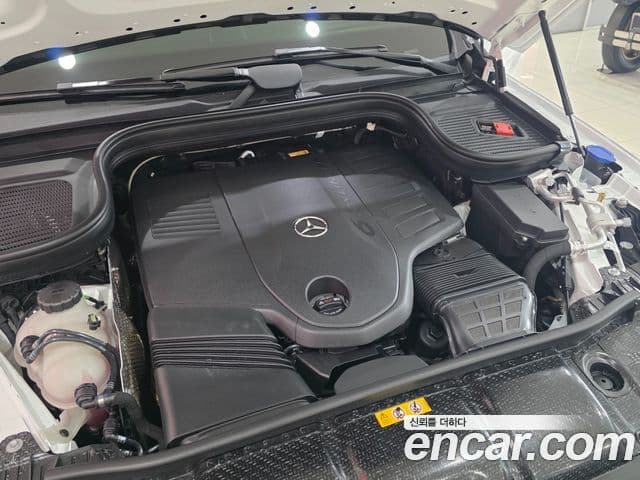 Mercedes-Benz GLE-Class 2026 — Photo 7/17
