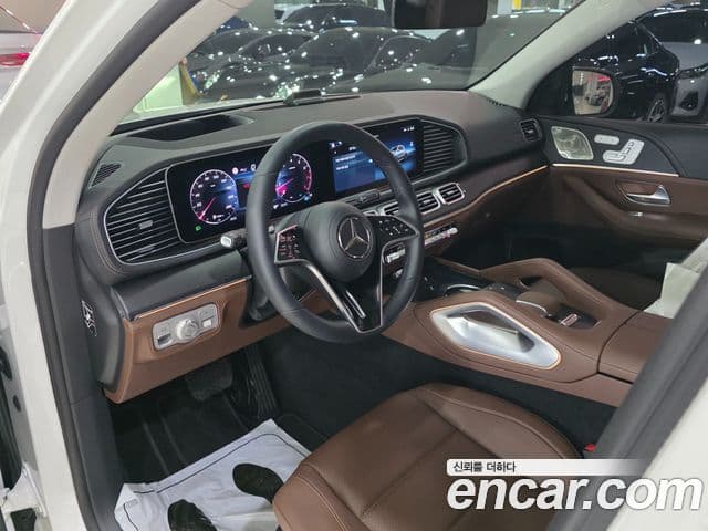 Mercedes-Benz GLE-Class 2026 — Photo 8/17