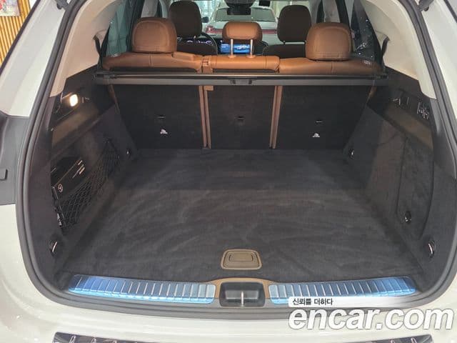 Mercedes-Benz GLE-Class 2026 — Photo 16/17