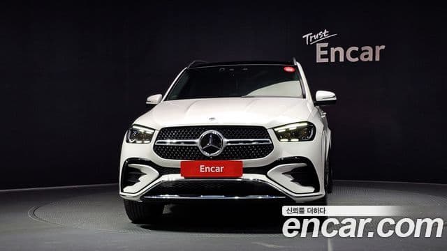Mercedes-Benz GLE-Class 2024 — Фото 3/20