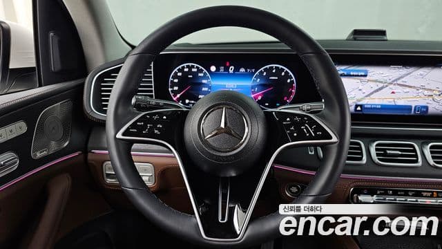 Mercedes-Benz GLE-Class 2024 — Фото 13/20
