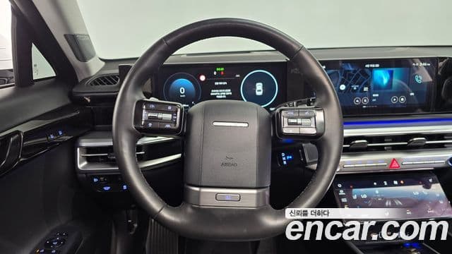 Hyundai Grandeur 2023 — Фото 13/20