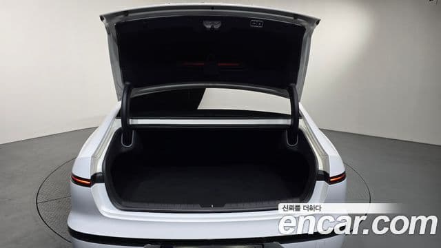 Hyundai Grandeur Hybrid 2023 — ფოტო 15/41