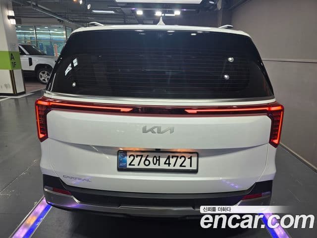 Kia Carnival 2024 — ფოტო 3/20